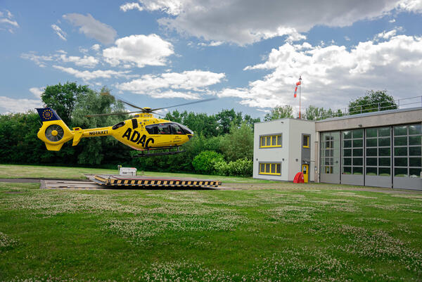 adac-stiftung_luftrettung_2024_08_20_chr_8_anflug_station_esayots Foto ADAC Luftrettung