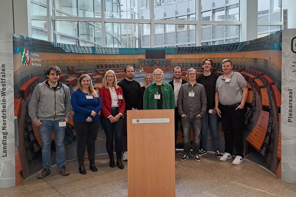 Landtagsbesuch Azubis-Foto Lea Malzer Kreis Unna (1)